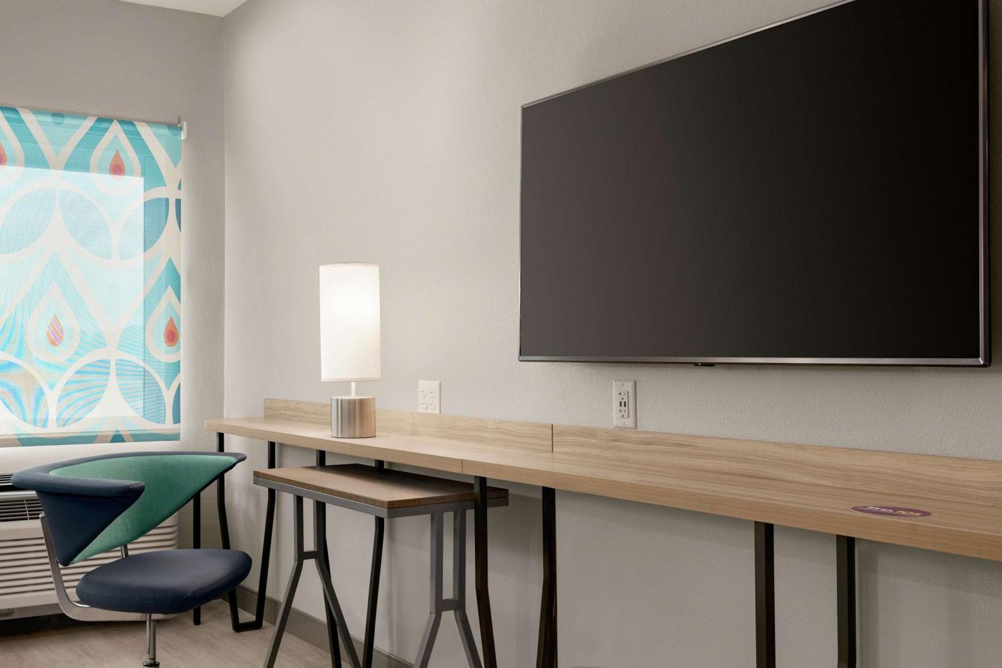 Tru By Hilton Florence I-95 Ngoại thất bức ảnh